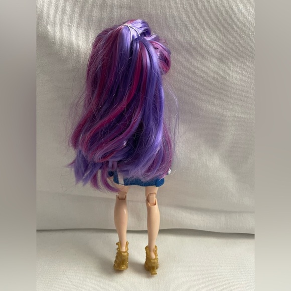 Rainbow High Doll - Picture 4 of 6